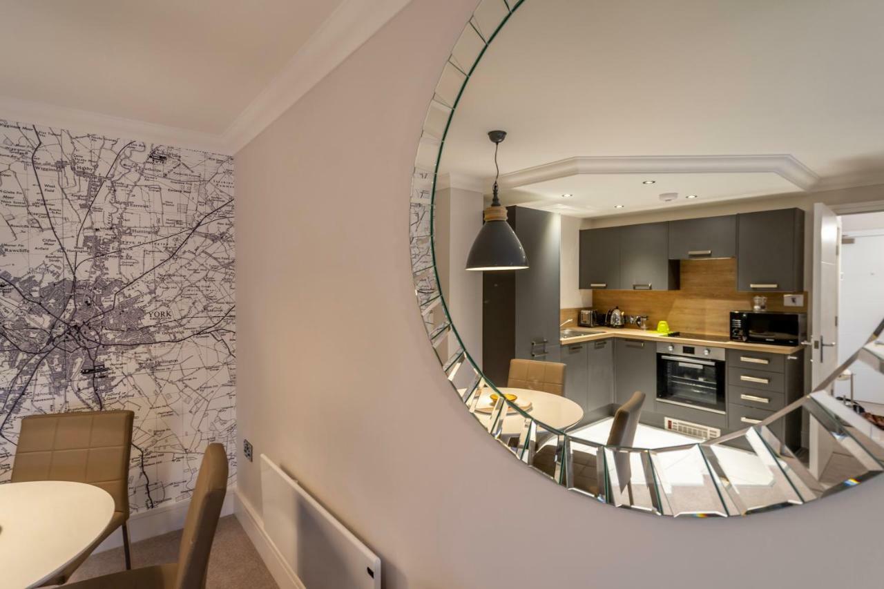 2 London Mews Apartment Йорк Екстериор снимка